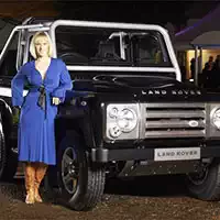 land_rover_defender_svx_slide гульні