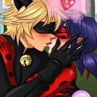 miraculous_ladybug_kissing গেমস